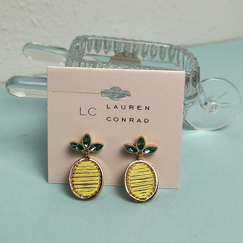 LC Pineapple Drop Post Earrings Gold Tone Threaded